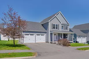 15 Nautical Dr, Cumberland, ME 04110 - Photo 1