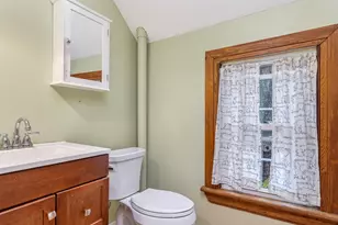 247 Brackett St, Portland, ME 04102 - Photo 32