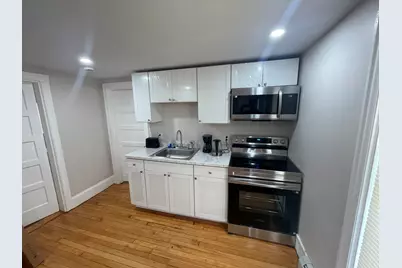 1344 Washington Avenue, Portland, ME 04103 - Photo 8
