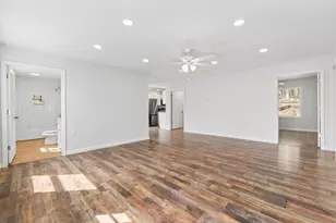 28 Orchard St, Gardiner, ME 04345 - Photo 2