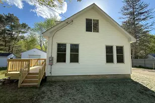 11 Houston Ln, Brewer, ME 04412 - Photo 2