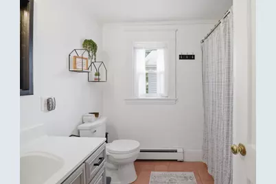 560 W Auburn Road, Auburn, ME 04210 - Photo 32