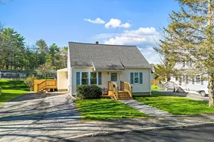 74 Newland Ave, Augusta, ME 04330 - Photo 2
