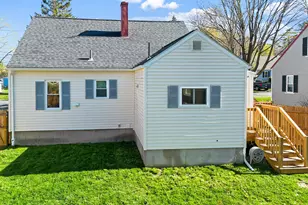 74 Newland Ave, Augusta, ME 04330 - Photo 6