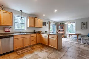 71 Somerset St, Wells, ME 04090 - Photo 14