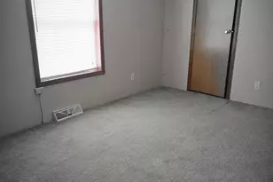 2 Windsor Dr, Alfred, ME 04002 - Photo 14