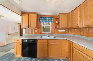 476 E Thorndike Rd, Thorndike, ME 04986 - Photo 14