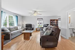 67 Whipple Rd, Kittery, ME 03904 - Photo 16