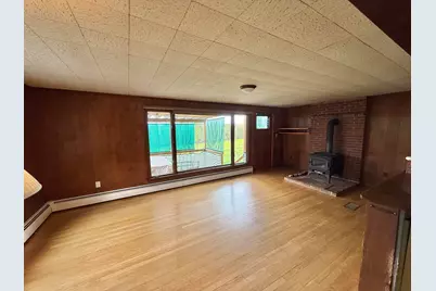 282 N Parish Road, Turner, ME 04282 - Photo 8