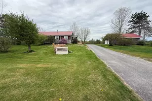 282 N Parish Rd, Turner, ME 04282 - Photo 28