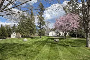 154 Chestnut St, Camden, ME 04843 - Photo 1