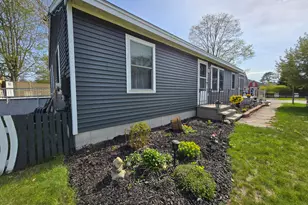16 Kyle St, Brunswick, ME 04011 - Photo 6