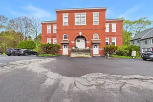85 Middle St, Hallowell, ME 04347 - Photo 4