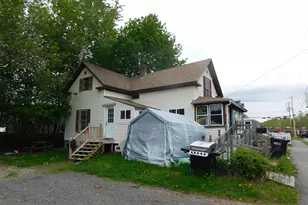 17 Vernon St, Bangor, ME 04401 - Photo 4