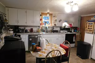 17 Vernon St, Bangor, ME 04401 - Photo 8