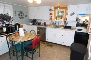 17 Vernon St, Bangor, ME 04401 - Photo 10