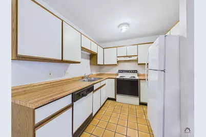 85 Middle Street #10, Hallowell, ME 04347 - Photo 22