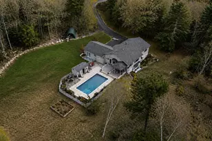 28 Oakledge Hills Rd, Raymond, ME 04071 - Photo 1