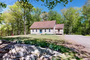 671 Meadow Rd, Topsham, ME 04086 - Photo 1