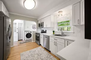 69 Oak St, Waterville, ME 04901 - Photo 10