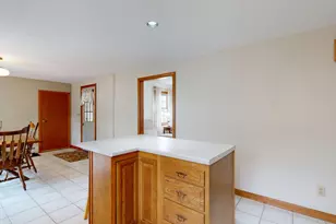 17 Orchard Cir, Lewiston, ME 04240 - Photo 12