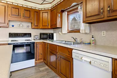 63 Old Rockland Street, Rockport, ME 04856 - Photo 10