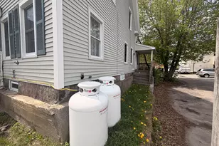 64-66 W Cutts St, Biddeford, ME 04005 - Photo 20
