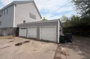 64-66 W Cutts St, Biddeford, ME 04005 - Photo 4