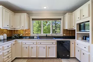 528 Bauneg Beg Hill Rd, North Berwick, ME 03906 - Photo 8