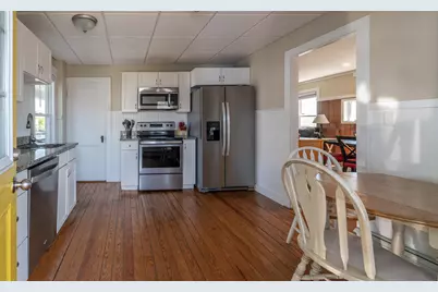 5 4th Avenue, Old Orchard Beach, ME 04064 - Photo 14