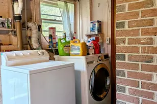 451 Summit St, Portland, ME 04103 - Photo 20