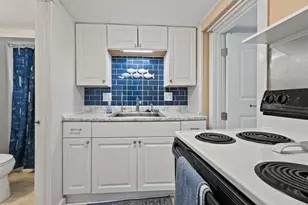 3 Island View Ave, Saco, ME 04072 - Photo 10