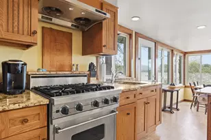 128 Vista Dr, Windham, ME 04062 - Photo 4
