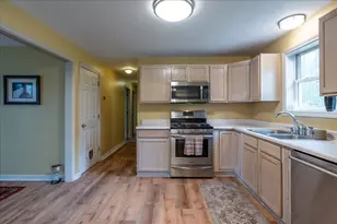 11 Simon Rd, Waldoboro, ME 04572 - Photo 8