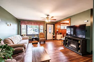 313 Knox St, Rumford, ME 04276 - Photo 14