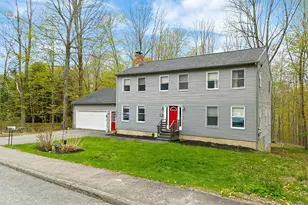 34 Wildwood Rd, Augusta, ME 04330 - Photo 2