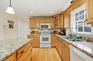 159 West St, Biddeford, ME 04005 - Photo 10