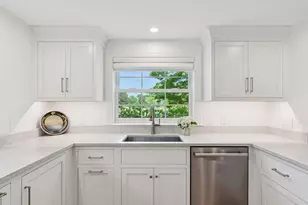 9 Oak St, Kennebunk, ME 04043 - Photo 12
