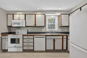 44 Winnocks Neck Rd, Scarborough, ME 04074 - Photo 14