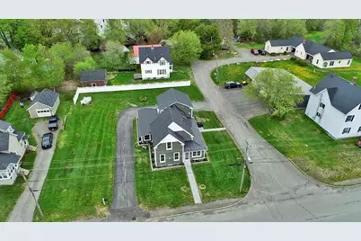 23 Mill Street, Houlton, ME 04730 - Photo 8