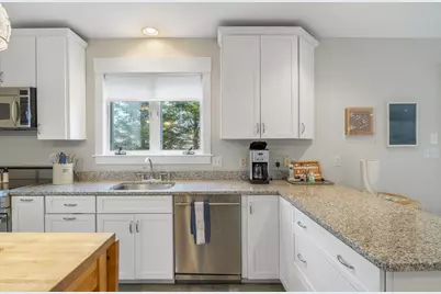 4 Oak Street, Kennebunk, ME 04043 - Photo 14