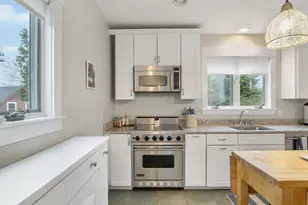 4 Oak St, Kennebunk, ME 04043 - Photo 12