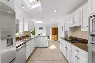 31 Atlantic Dr, Scarborough, ME 04074 - Photo 12