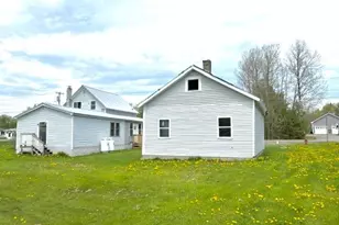44 Lagrange Rd, Howland, ME 04448 - Photo 12