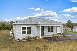 2 Meadow Dr, Waterville, ME 04901 - Photo 2