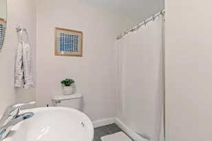 245 Auburn St, Portland, ME 04103 - Photo 24