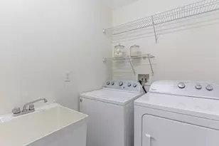 245 Auburn St, Portland, ME 04103 - Photo 28