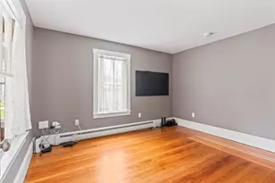 7 John St, Belfast, ME 04915 - Photo 10