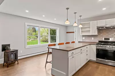 7 John Street, Belfast, ME 04915 - Photo 22