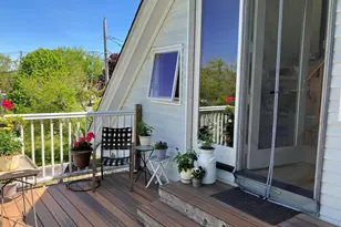 11 Water St, Damariscotta, ME 04543 - Photo 6